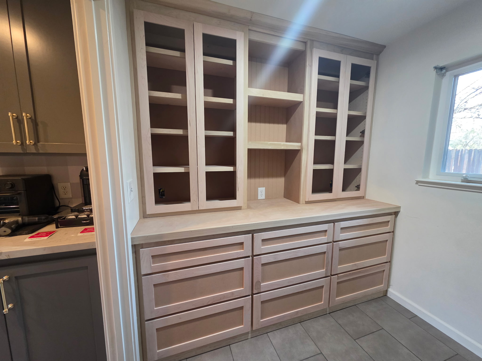 Breaking with trends